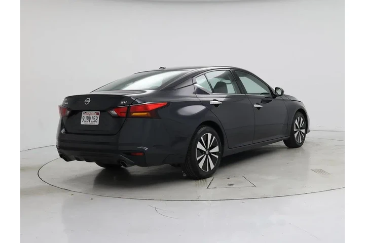 $17998 : Nissan Altima 2019 2.5 SV 4d image 8