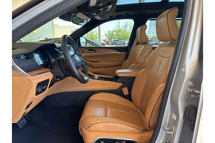 $35998 : Jeep Grand Cherokee L 2021 4 image 4