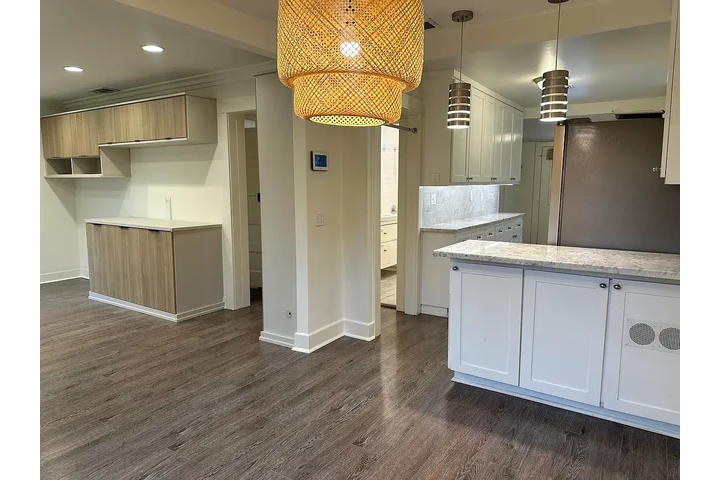 $900 : CASA CON ENCANTO !!! image 3