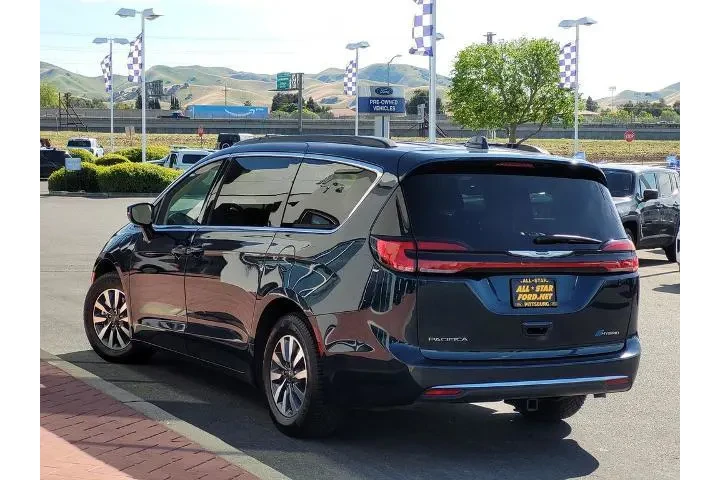 $29300 : Chrysler Pacifica Hybrid 202 image 6