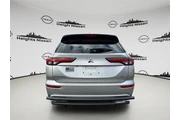 $25977 : Mitsubishi Outlander 2024 AW thumbnail
