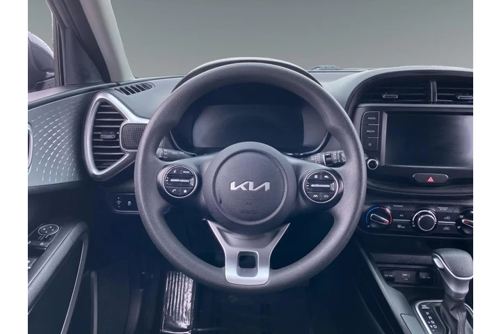$22127 : Kia Soul 2024 image 5
