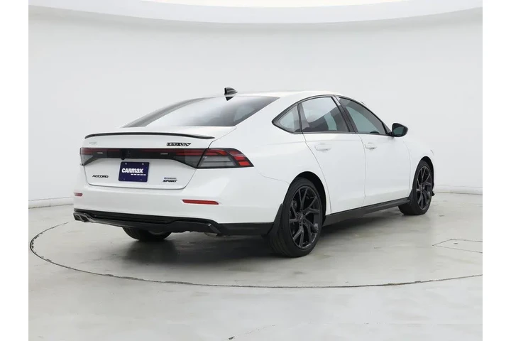 $30998 : Honda Accord Hybrid 2023 Spo image 8