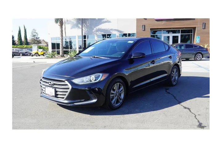 $13984 : 2018 Elantra SEL image 2