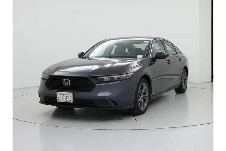 $25998 : Honda Accord 2023 EX 4dr Sed image 4
