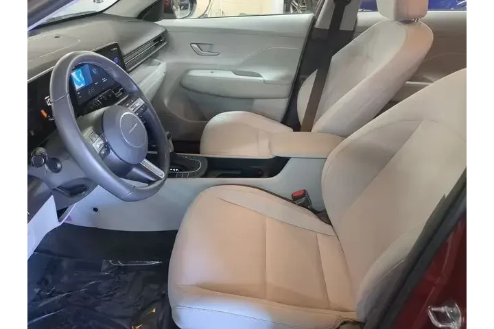 $22500 : Hyundai KONA 2025 SEL 4dr Cr image 9