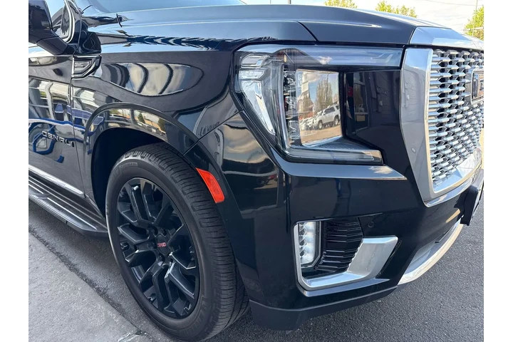 $46995 : 2023 GMC Yukon XL 4WD Denali image 7