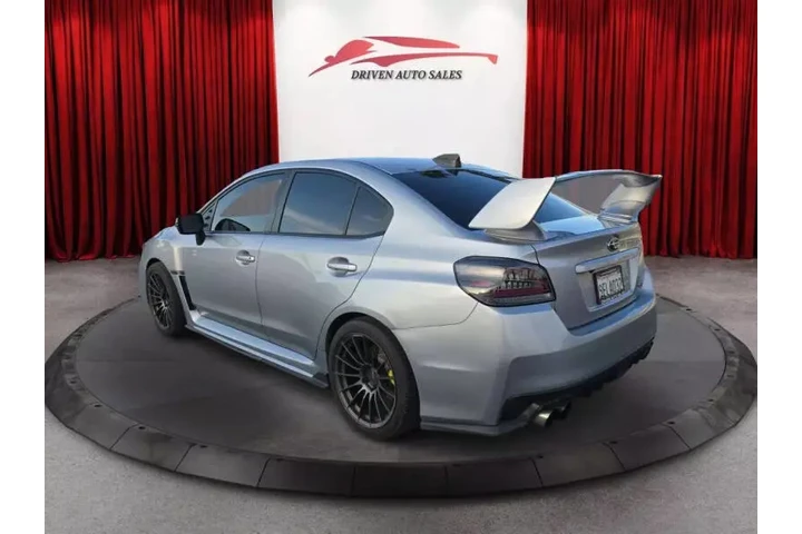 $23999 : 2018 WRX STI image 8