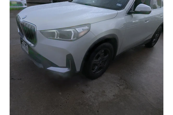 $32631 : BMW X1 2023 AWD xDrive28i 4d image 8