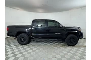 $30900 : Toyota Tacoma 2022 4x2 TRD O thumbnail