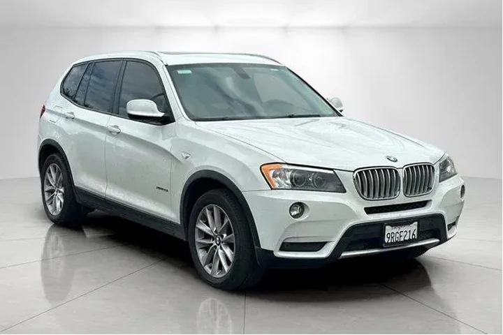 $8995 : BMW X3 2013 AWD xDrive28i 4d image 1