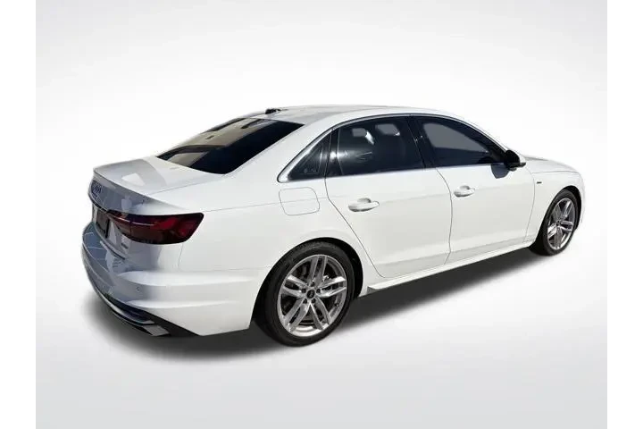 $31875 : Audi A4 2024 AWD quattro S l image 4