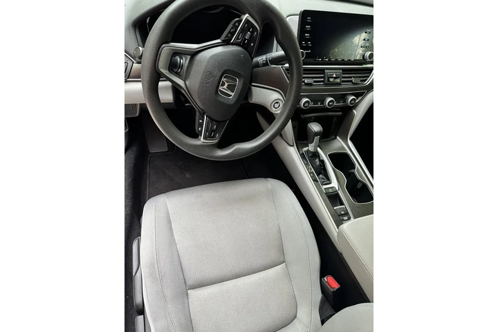 $9900 : 2018 Honda Accord LX image 6