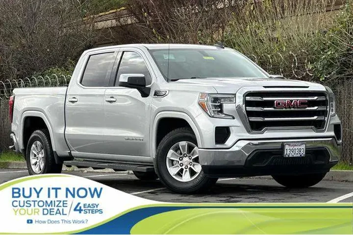 $29995 : GMC Sierra 1500 2020 4x2 SLE image 1