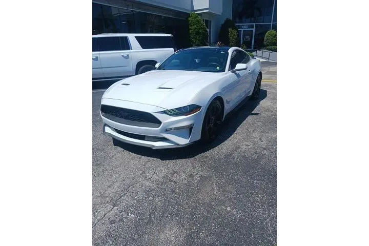 $19997 : Ford Mustang 2019 EcoBoost 2 image 3