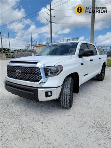 $30000 : Toyota Tundra TRD OffRoad image 1