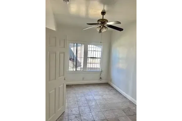 $1,895/MES. LOS ANGELES. image 5