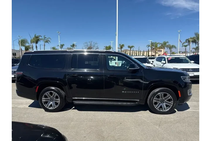 $39892 : Jeep Wagoneer L 2024 4x4 Ser image 9