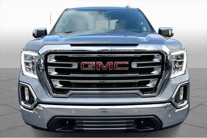 $37998 : GMC Sierra 1500 2021 4x4 SLT image 4