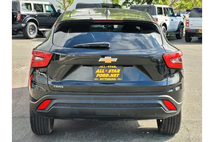 $20600 : Chevrolet Trax 2024 LS 4dr C image 5