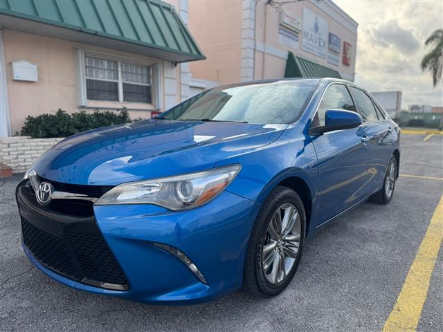 $11500 : Toyota Camry SE image 6