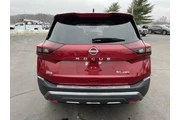 $24987 : Nissan Rogue 2023 AWD SL 4dr thumbnail