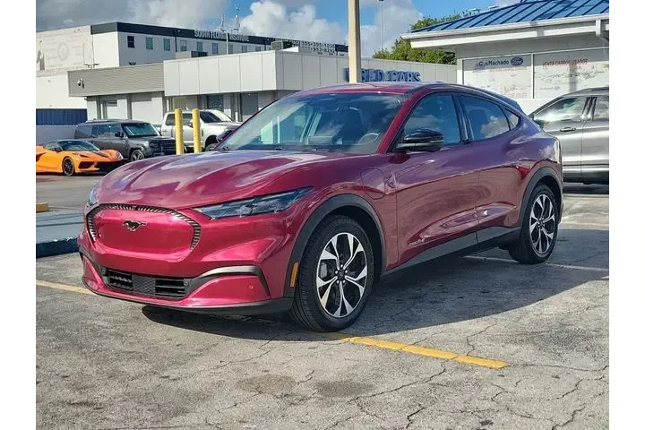 $28990 : Ford Mustang Mach-E 2025 Sel image 2