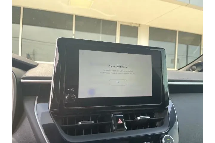 $21211 : Toyota Corolla Hatchback 202 image 6