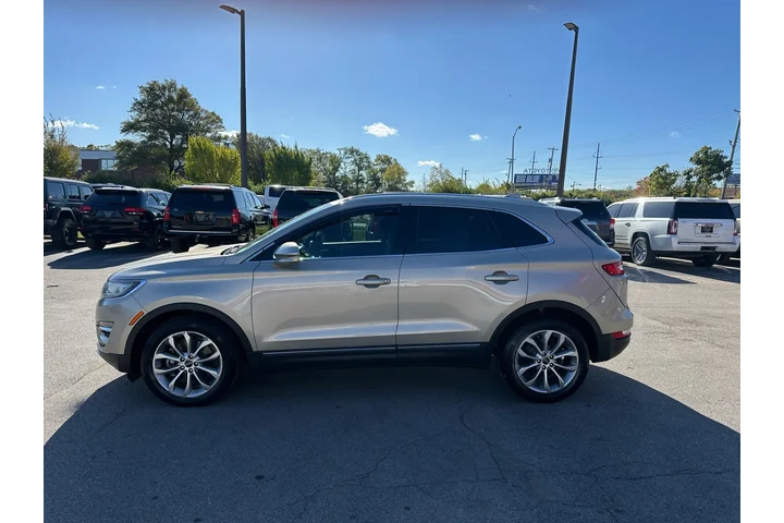 2015 MKC AWD 4dr image 5