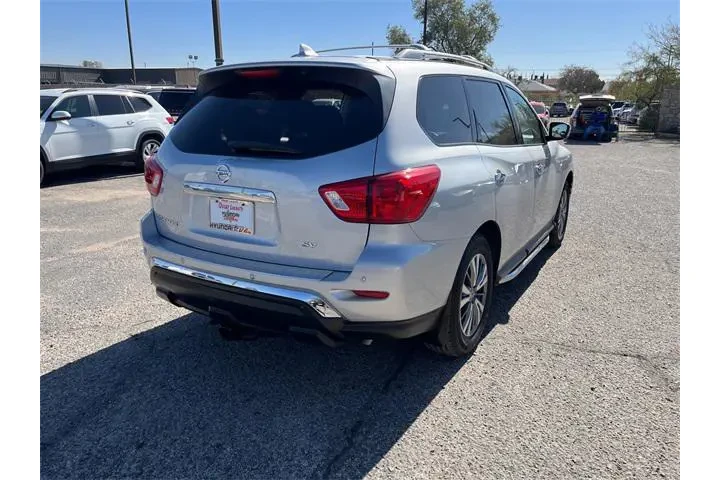 $17004 : Nissan Pathfinder 2020 SV 4d image 8