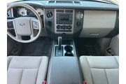 $11199 : Ford Expedition 2011 4x2 XLT thumbnail