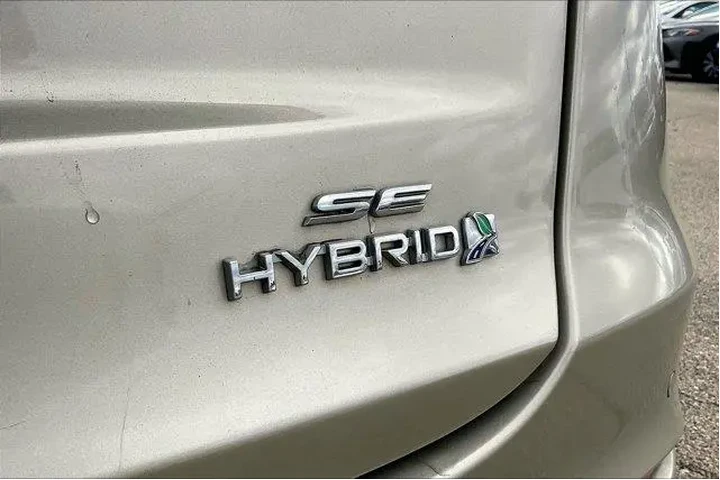 $17612 : Ford Fusion Hybrid 2019 SE 4 image 8