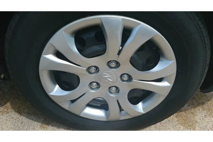 $7999 : 2010 Elantra GLS image 10