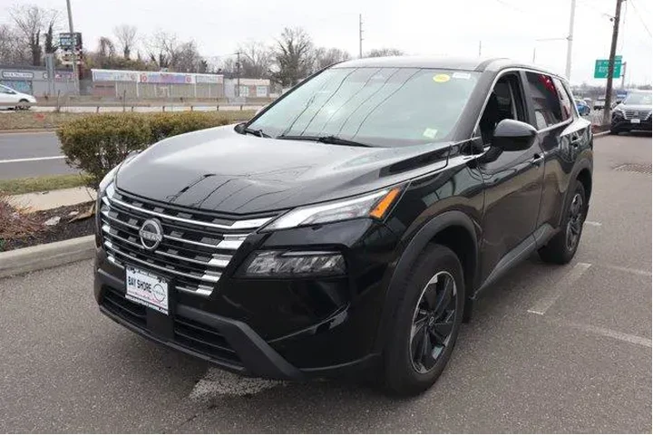 $22302 : Nissan Rogue 2025 AWD SV 4dr image 9