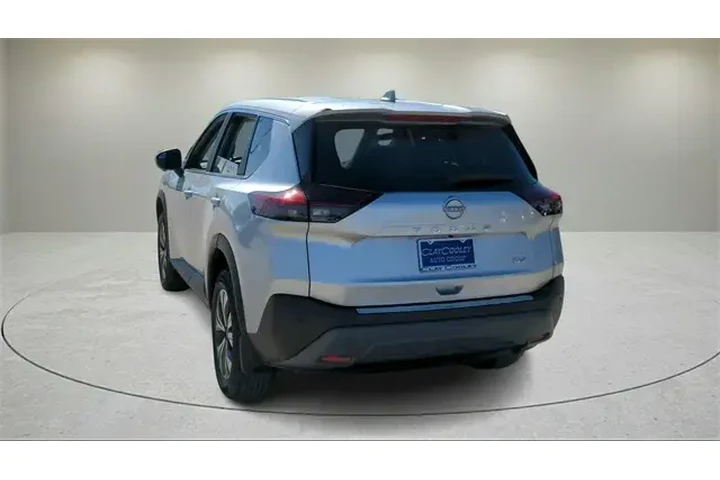 $19957 : Nissan Rogue 2022 SV 4dr Cro image 5
