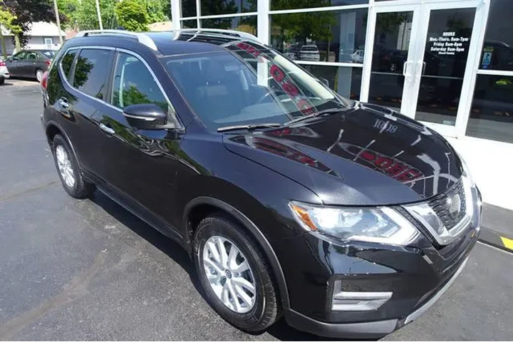 $14990 : 2018 Rogue image 9