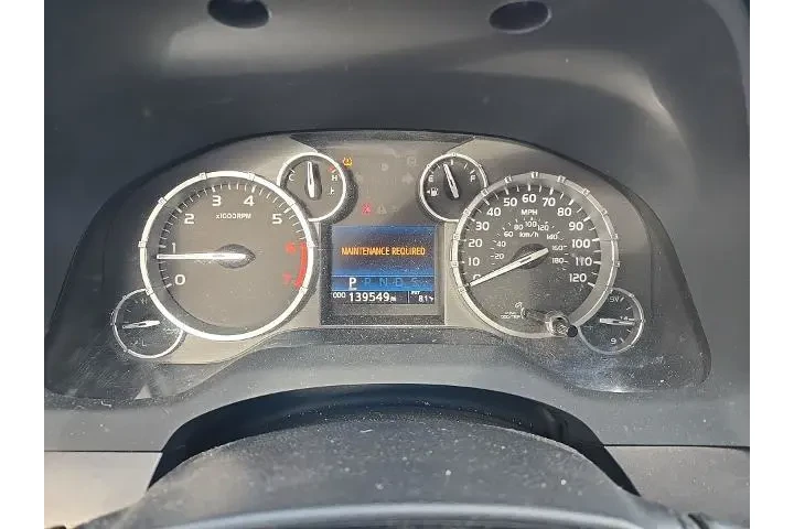 $25983 : Toyota Tundra 2017 4x4 SR5 4 image 8