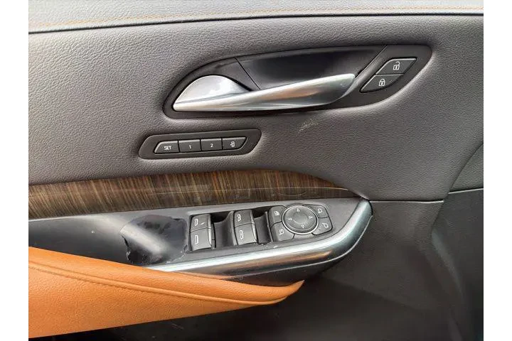 $23164 : Cadillac XT4 2021 Premium Lu image 10