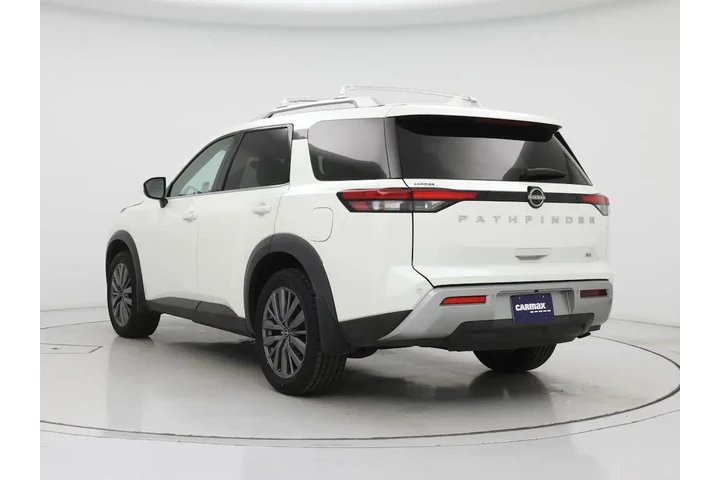 $30998 : Nissan Pathfinder 2023 SL 4d image 2