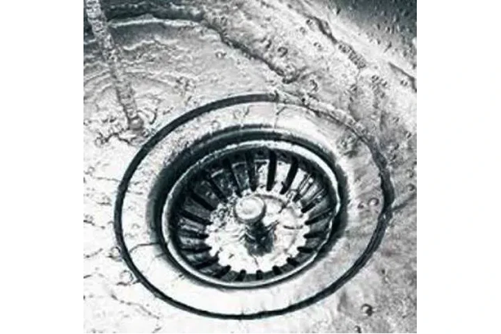 RESTAURANT DRAIN CLEANING image 4