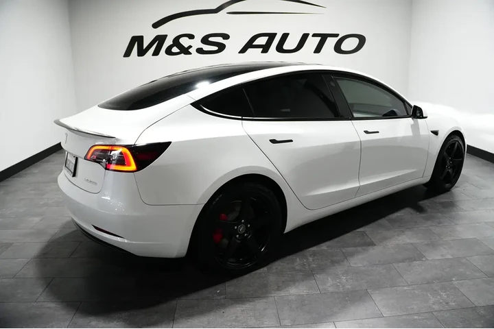 $24840 : 2023 Model 3 Performance image 9