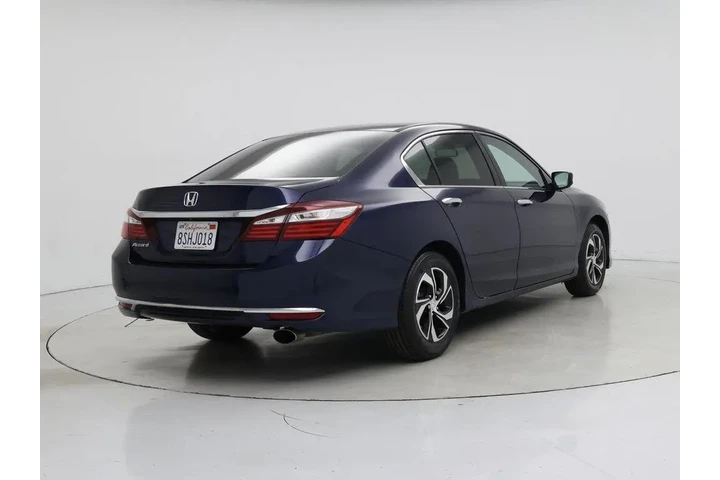 $18998 : Honda Accord 2017 LX 4dr Sed image 8