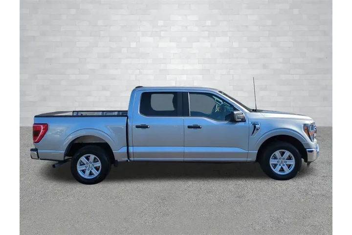 $31368 : Ford F-150 2023 4x2 XLT 4dr image 3