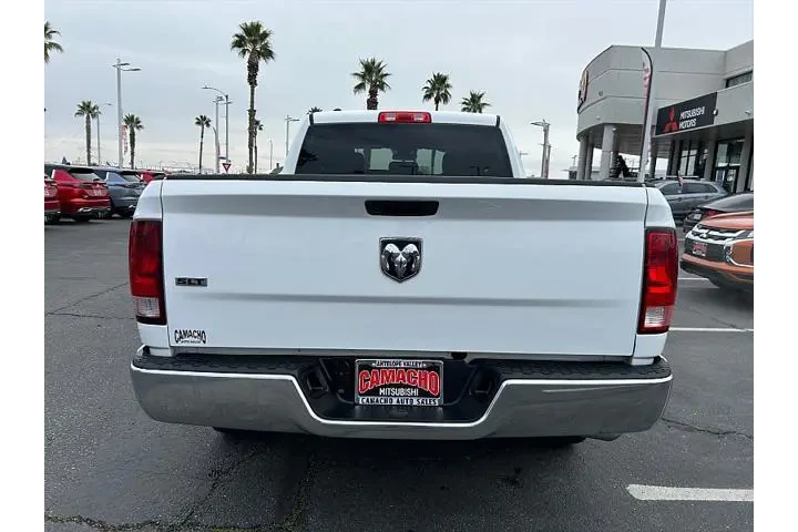 $27995 : Ram 1500 Classic 2024 4x2 SL image 3