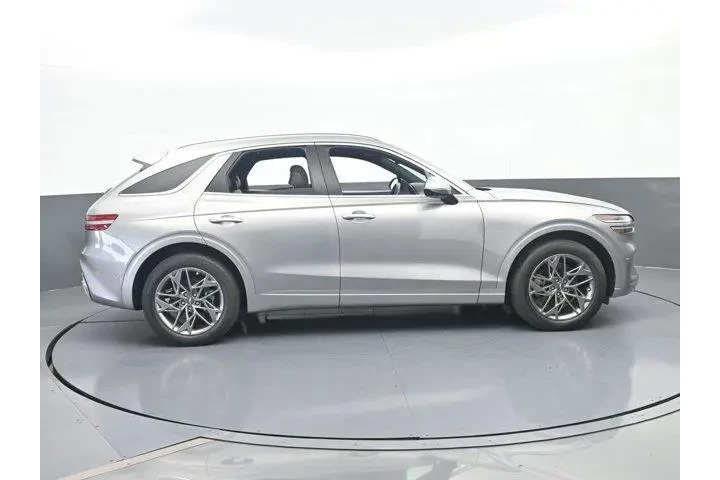 $31991 : Genesis GV70 2022 AWD 2.5T S image 7