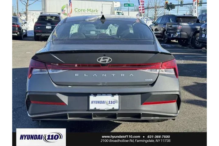 $23495 : Hyundai ELANTRA Hybrid 2025 image 10