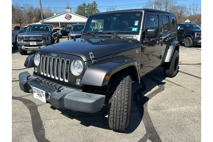 $16995 : Jeep Wrangler Unlimited 2017 image 4