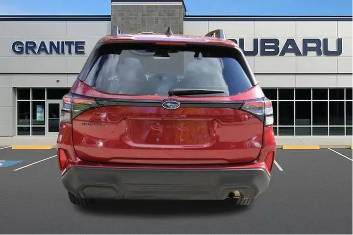 $29995 : Subaru Forester 2025 AWD Pre image 9