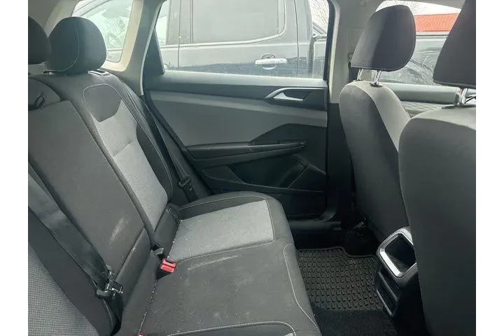 $15670 : Volkswagen Taos 2022 AWD S 4 image 6