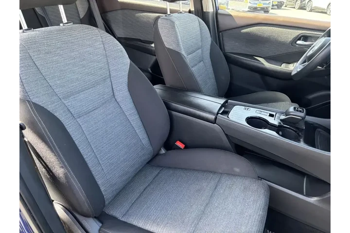 $17295 : Nissan Rogue 2023 SV 4dr Cro image 10